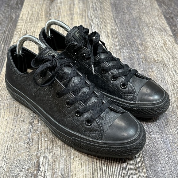 Converse Chuck Taylor All Star Ox Low Black Leather Sneakers Men's 7 / Women's 9 - Picture 1 of 13